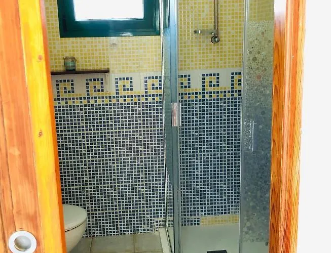 Relax & Pool Next To The Апартаменты *