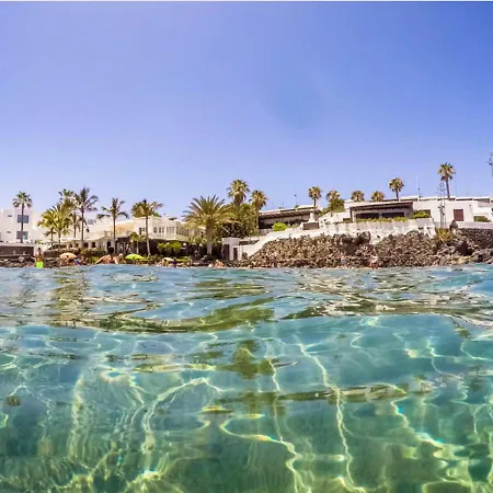 Apartmán Relax & Pool Next To The